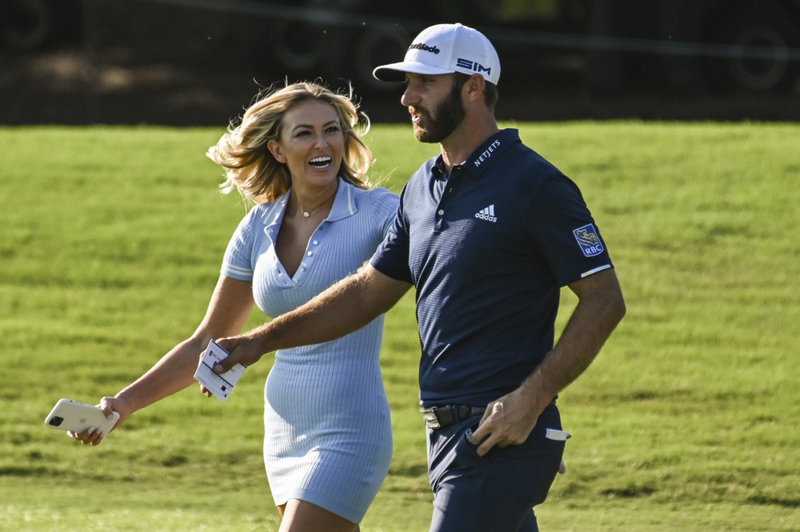 Paulina Gretzky y Dustin Johnson | Getty Images Photo by Keyur Khamar