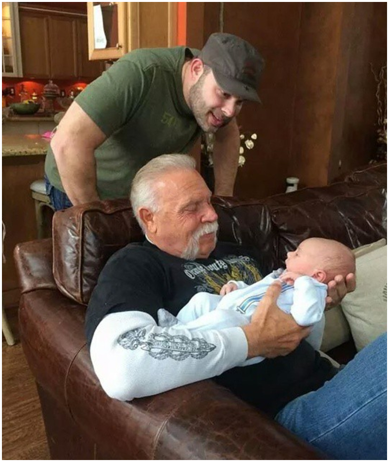 Family Reunited? | Instagram/@paulteutulsr