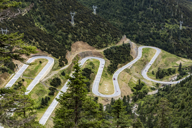 Sichuan-Tibet Highway | Getty Images Photo by owngarden