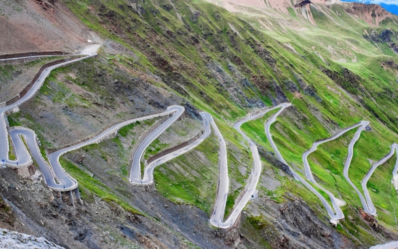 Stelvio Pass | Shutterstock